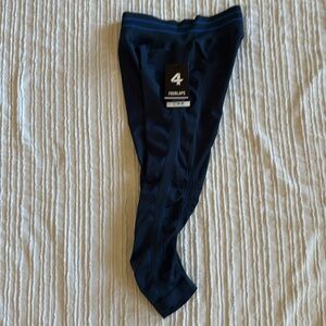 Women’s Athletic Seamless Leggings sz XL NWT